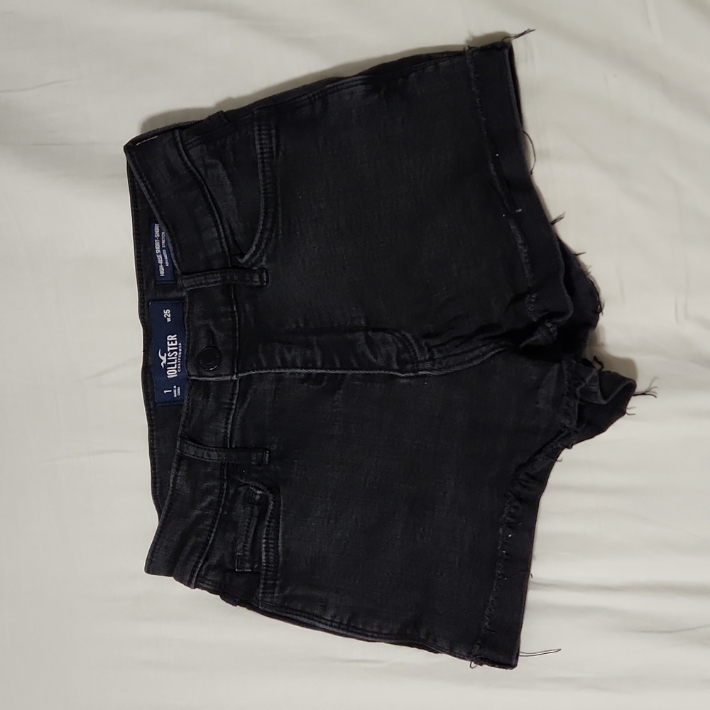 Hollister Black Denim Short Size 1